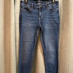Hollister Low-rise Super Skinny Jeans